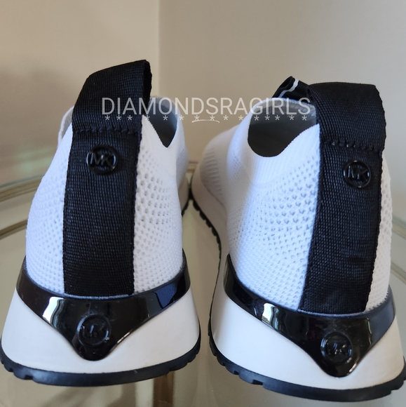 MICHAEL KORS Bodie Logo Tape Mesh Slip-On Trainer White Black Size 8.5 - Picture 9 of 17
